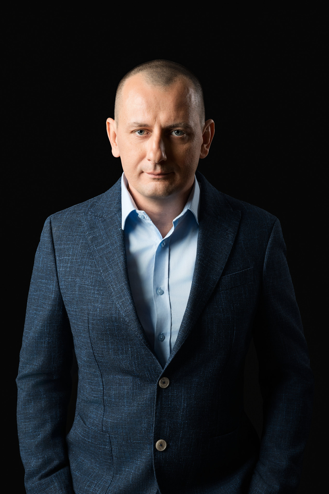 Marcin Nowicki — DIRECT STORE